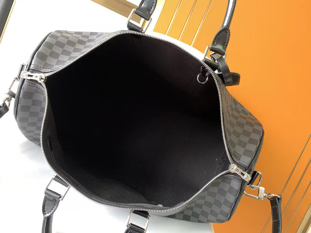 Luxury Checkerboard Damier Graphite Travel Duffle Bag - Gray and Black Weekender Bag