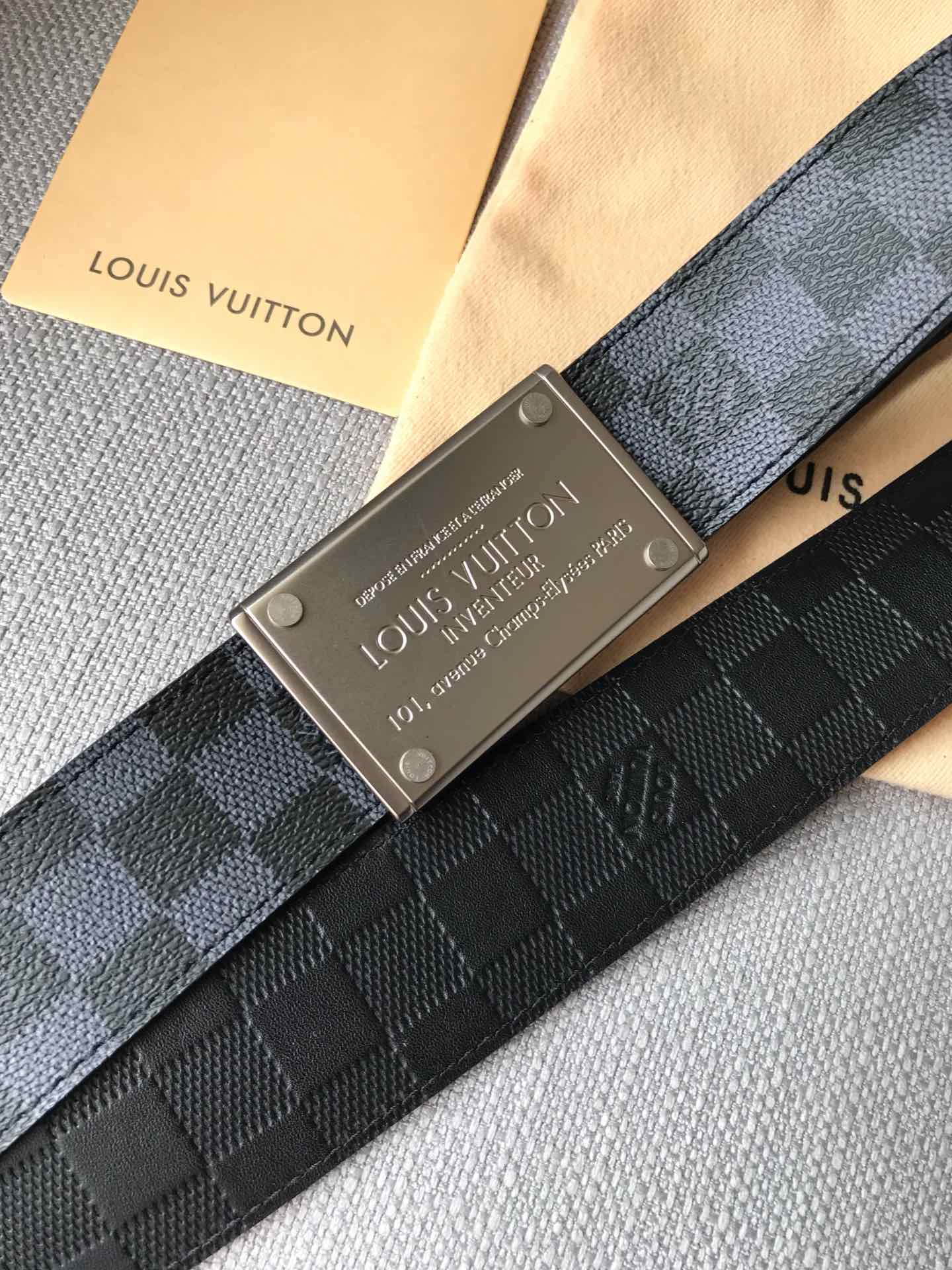 Louis Vuitton Men's Damier Graphite 40mm Belt with Silver Engraved Buckle Plate, Grey/Black Canvas