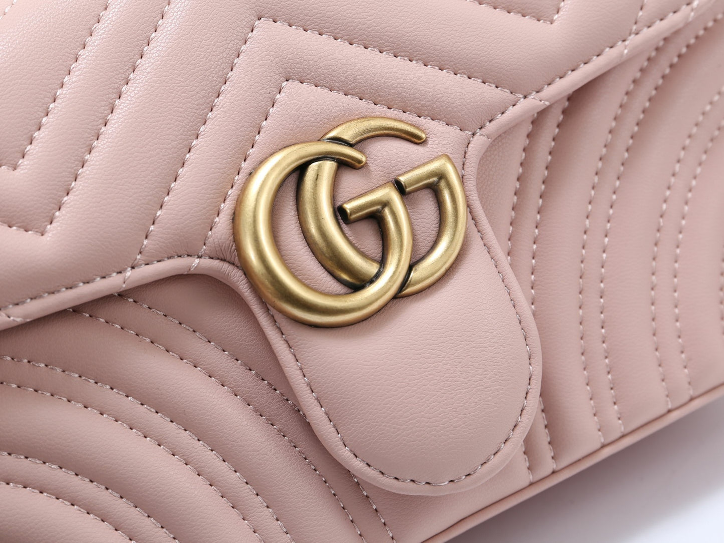 Gucci GG Marmont Small Matelassé Shoulder Bag - Dusty Pink