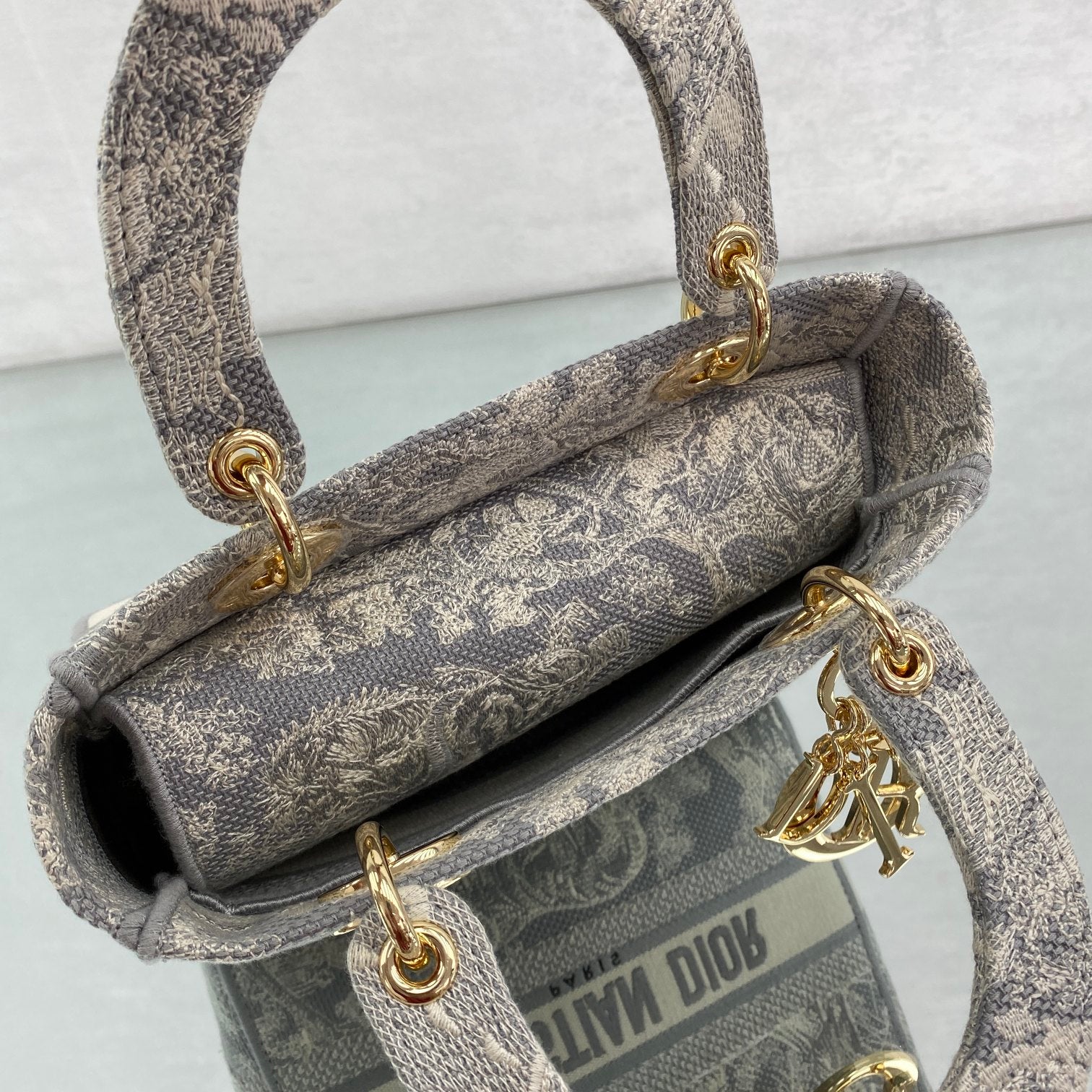 Christian Dior Medium Lady D-Lite Bag - Grey Toile de Jouy Reverse Embroidery