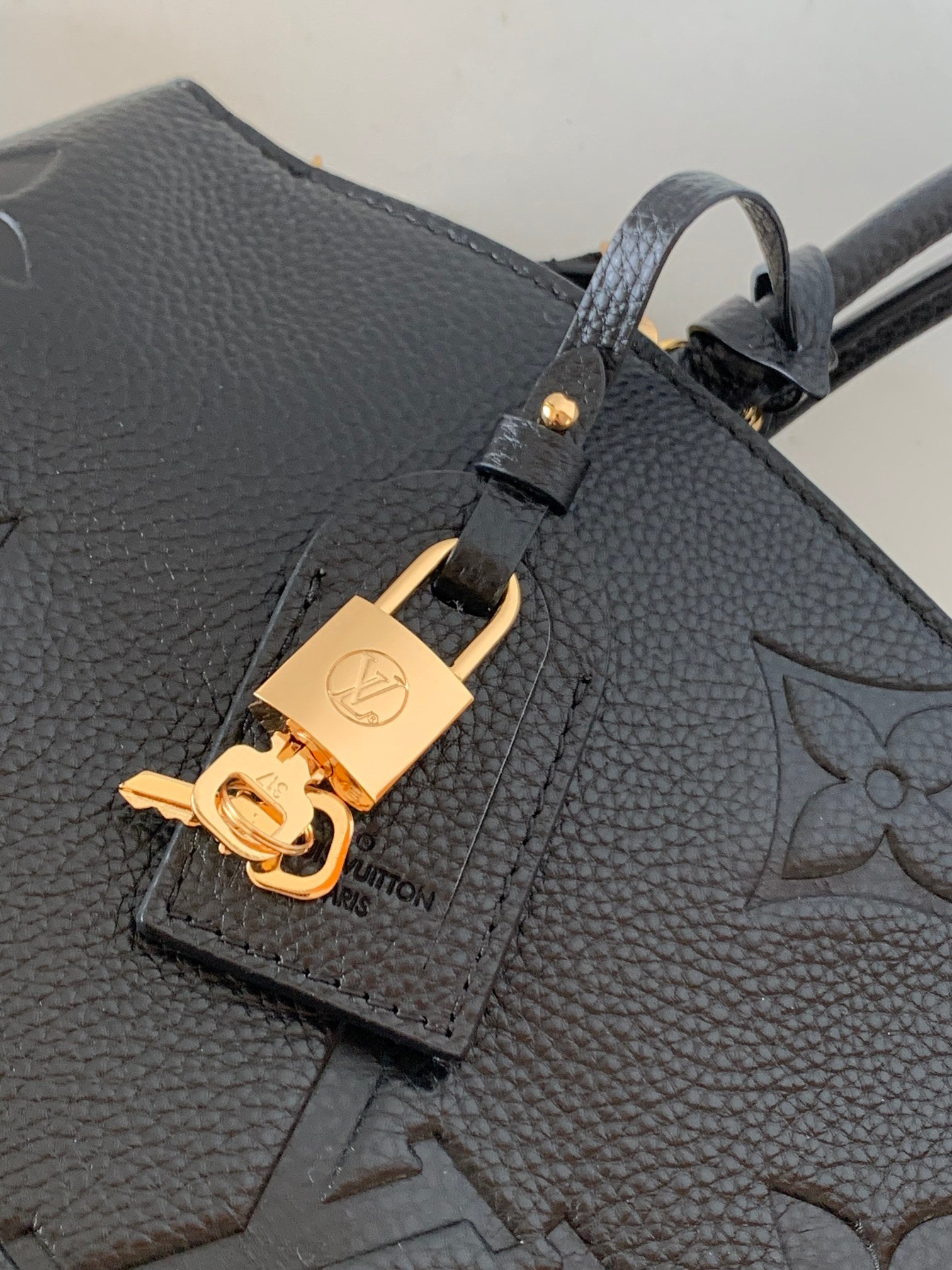 Louis Vuitton Monogram Empreinte Leather Top Handle Bag - Noir Black