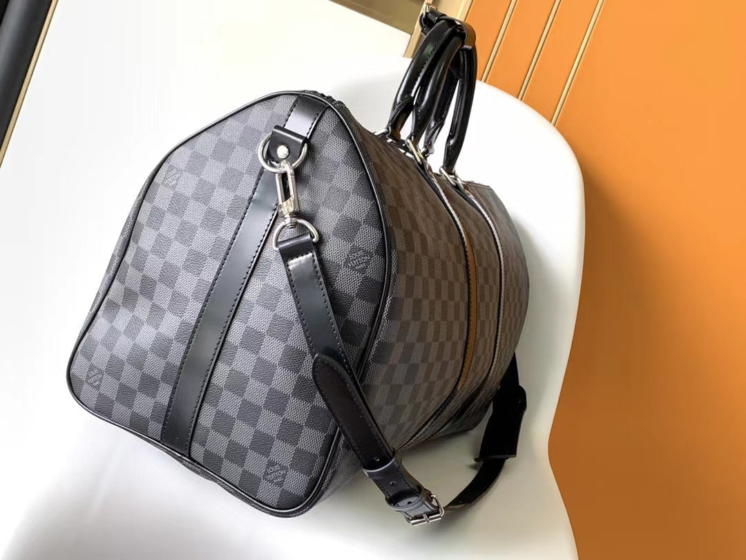 Luxury Checkerboard Damier Graphite Travel Duffle Bag - Gray and Black Weekender Bag