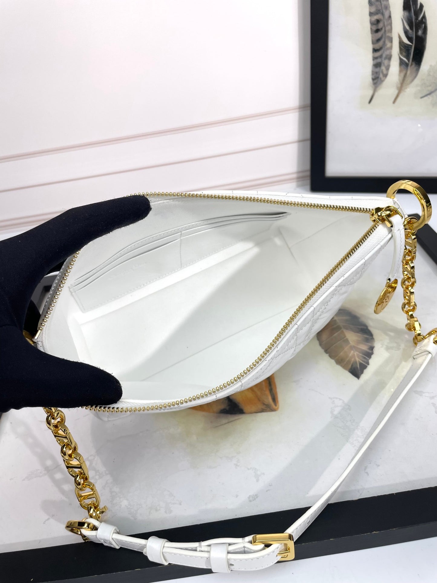 Elegant White Quilted Shoulder Bag with Gold-Tone Chain Strap