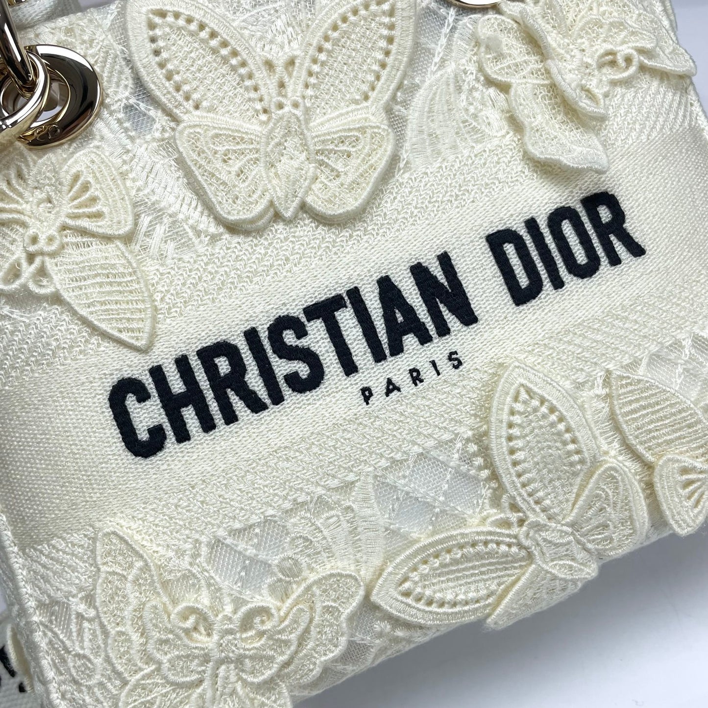 Christian Dior White Lady D-Lite Handbag with Butterfly Embroidery and Shoulder Strap