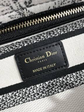 Christian Dior Lady D-Lite Bag - White and Black Zodiac Embroidery