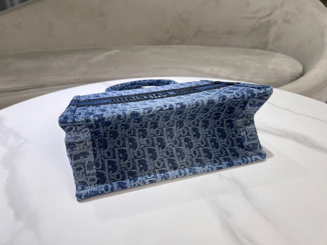 Christian Dior Medium Book Tote Blue Dior Oblique Embroidery
