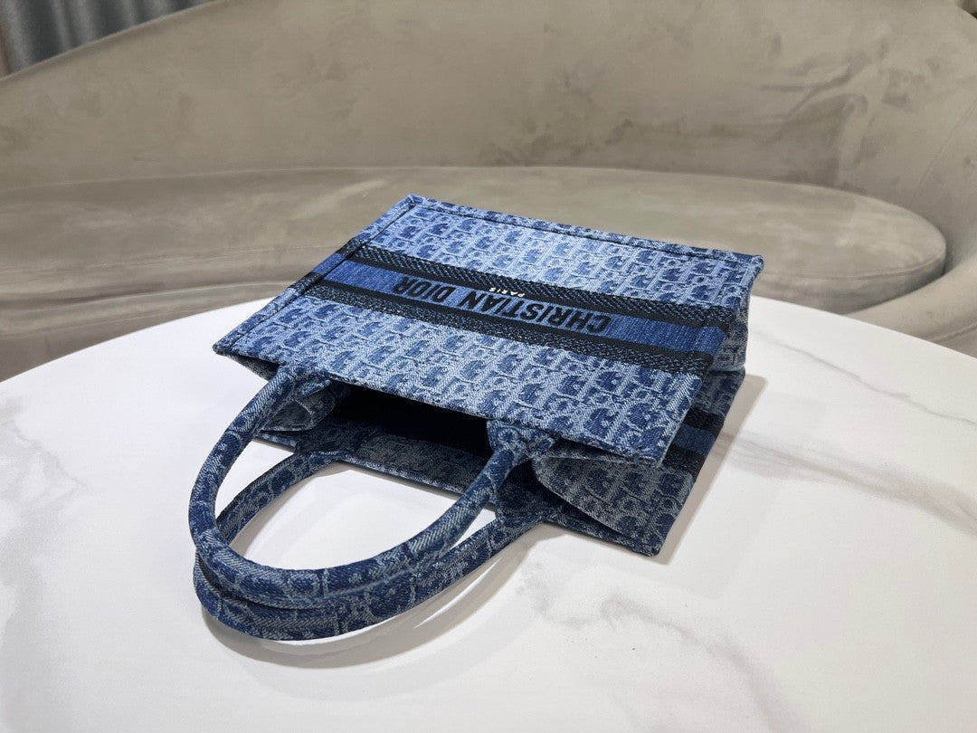 Christian Dior Medium Book Tote Blue Dior Oblique Embroidery