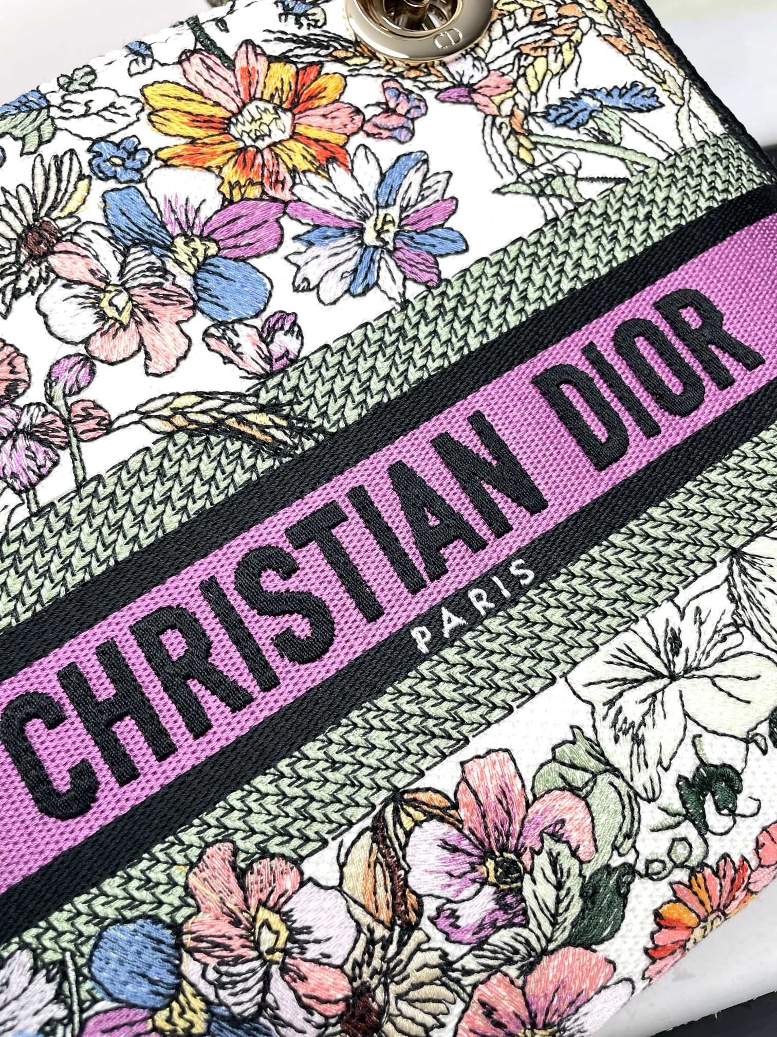 Christian Dior Medium Lady D-Lite Bag - Floral Embroidery
