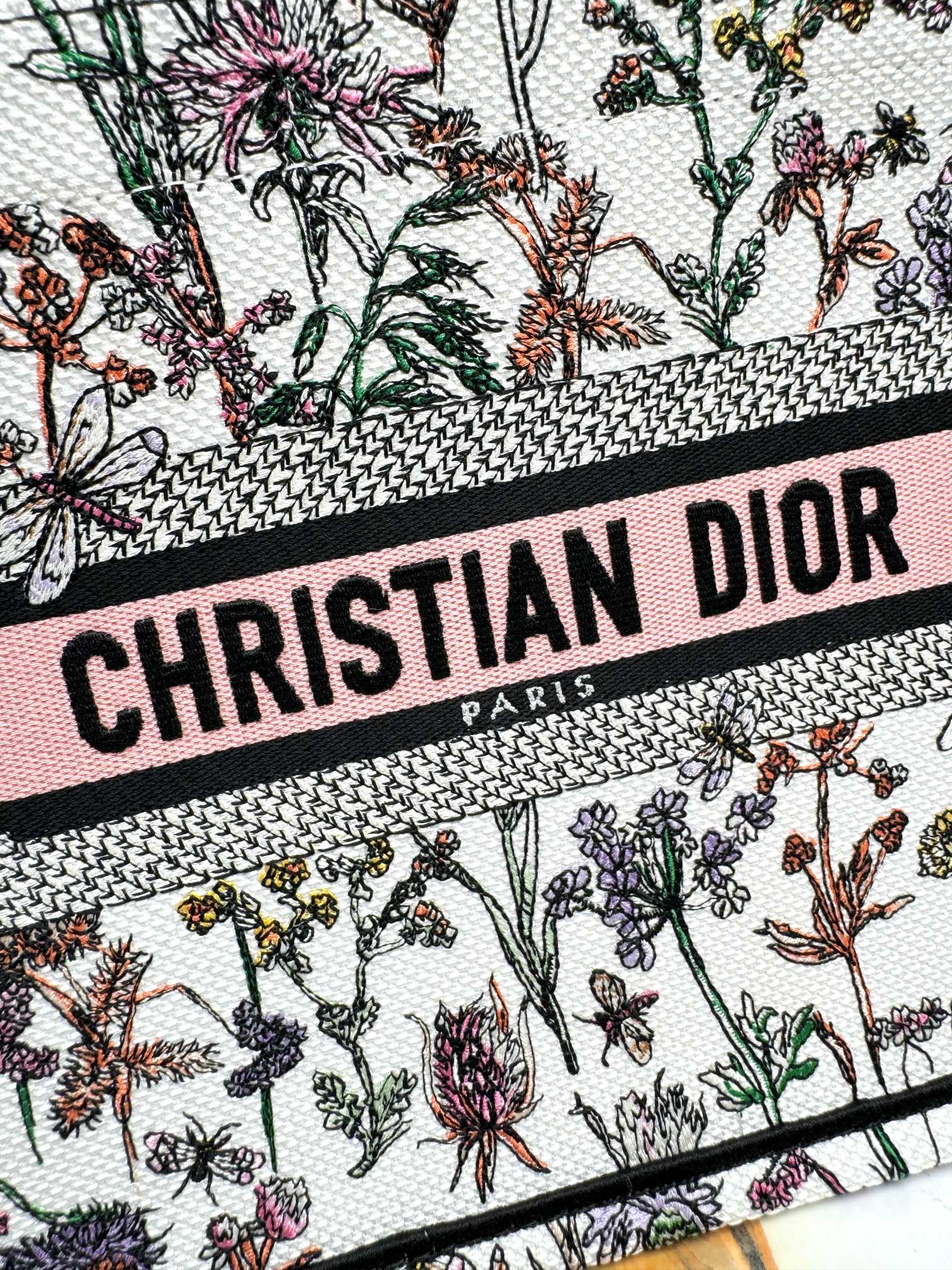 Christian Dior Floral Embroidery Medium Book Tote Bag - Pink and White