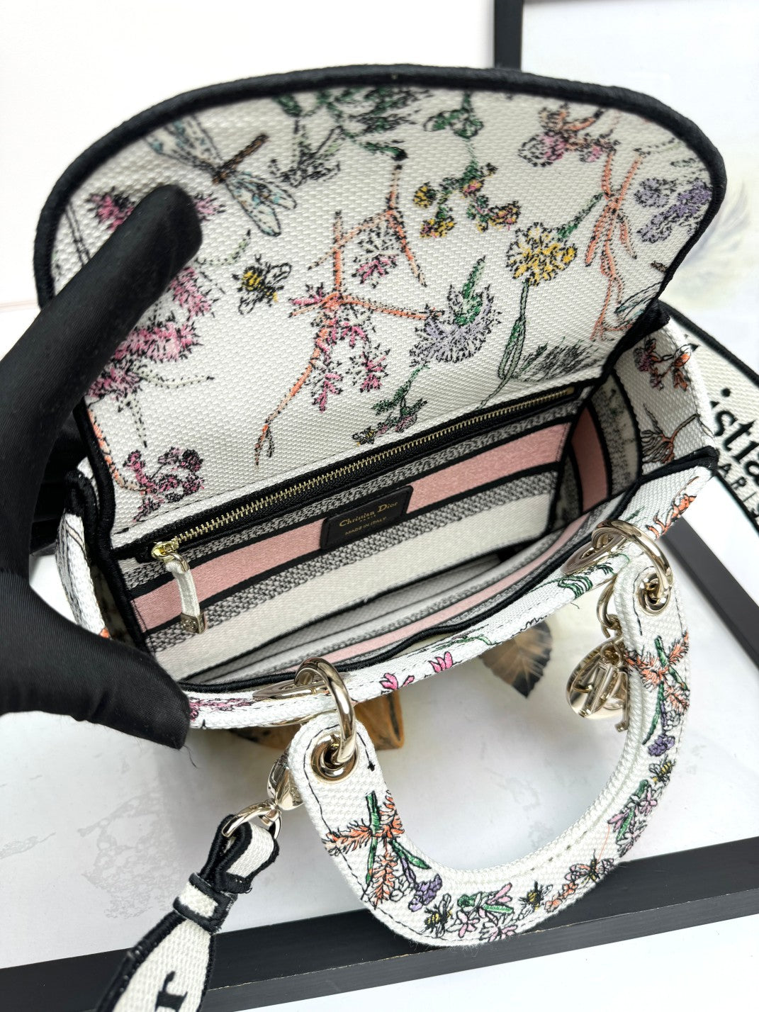 Christian Dior Lady D-Lite Bag White Mille Fleurs Embroidery