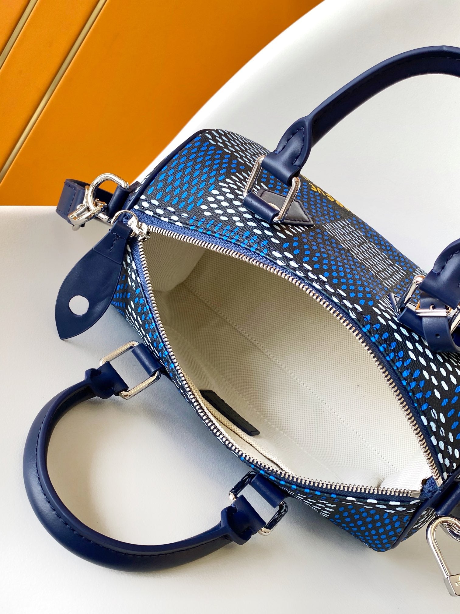 Louis Vuitton Speedy Bandoulière 25 Damier Heritage Blue Handbag