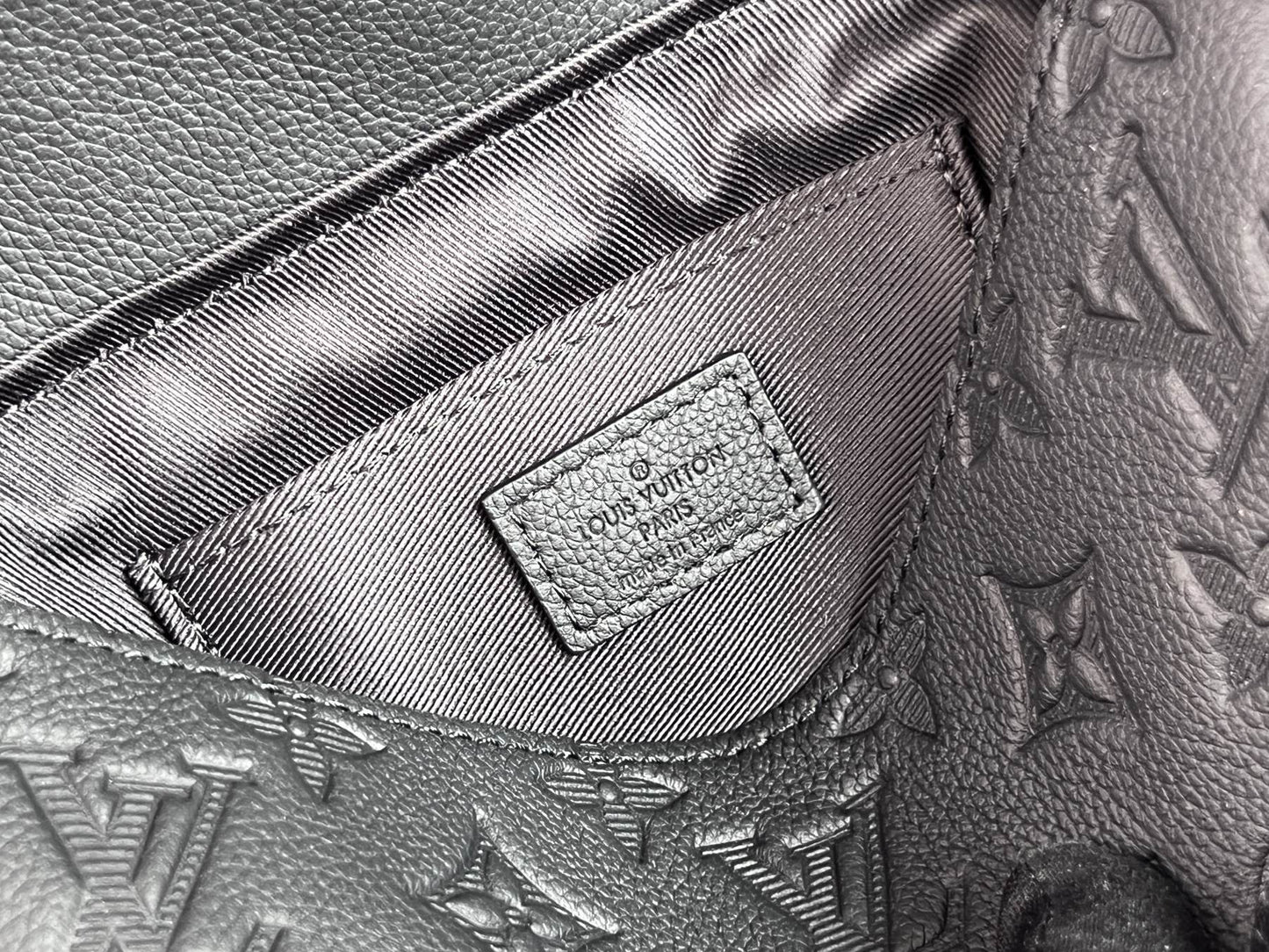 Louis Vuitton Racer Messenger Bag Monogram Shadow Leather Black
