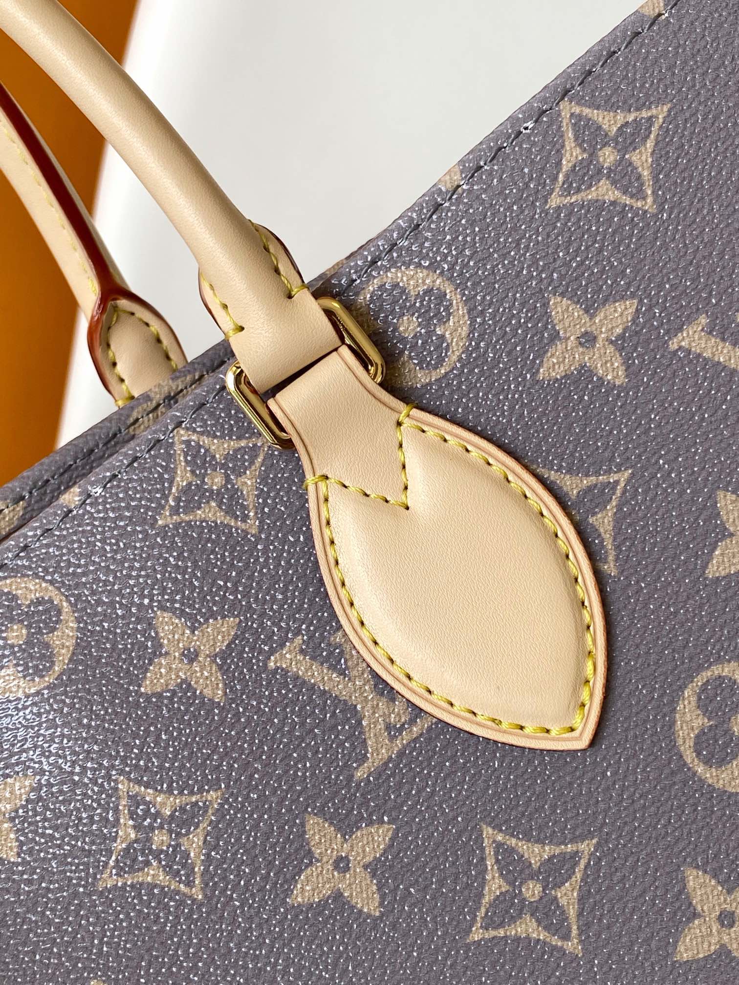 Louis Vuitton Onthego MM Monogram Empreinte Leather Tote Bag