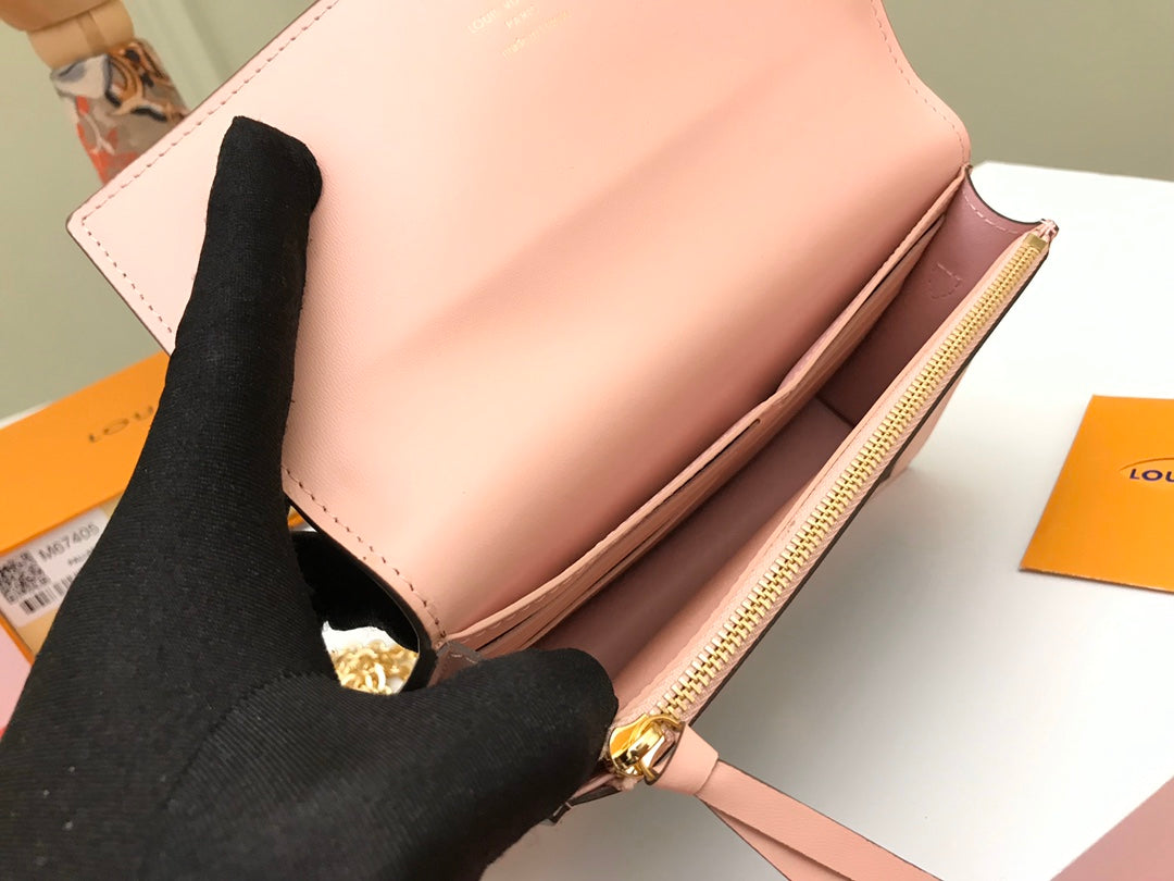 Louis Vuitton Pallas Wallet on Chain Monogram Canvas &amp; Rose Ballerine Pink