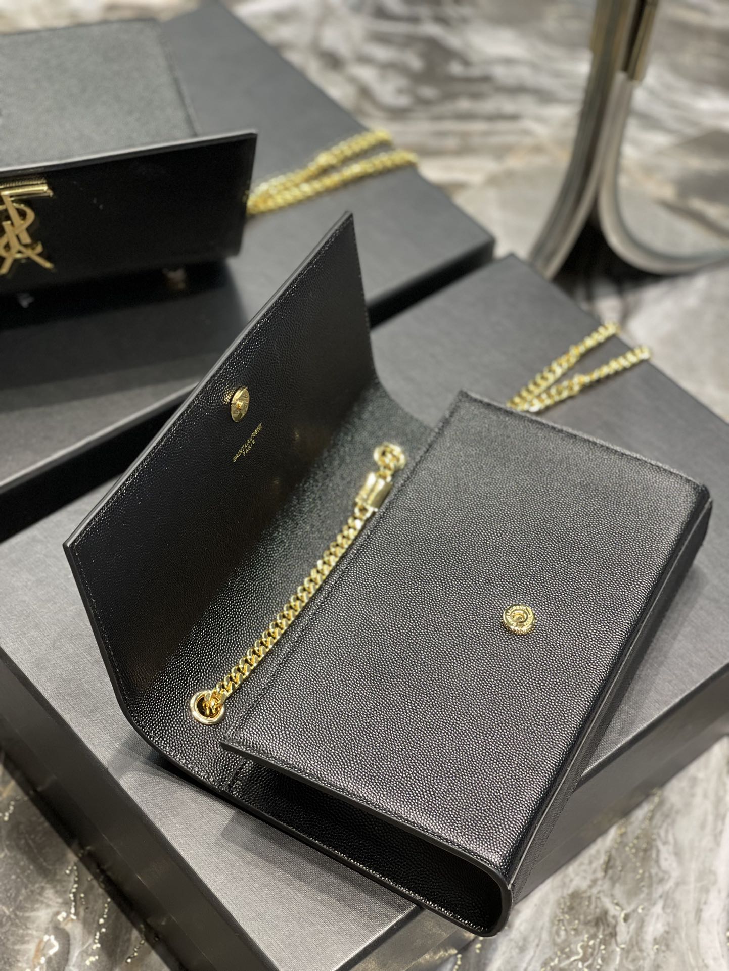 Saint Laurent Kate Small Chain Bag in Grain De Poudre Embossed Leather
