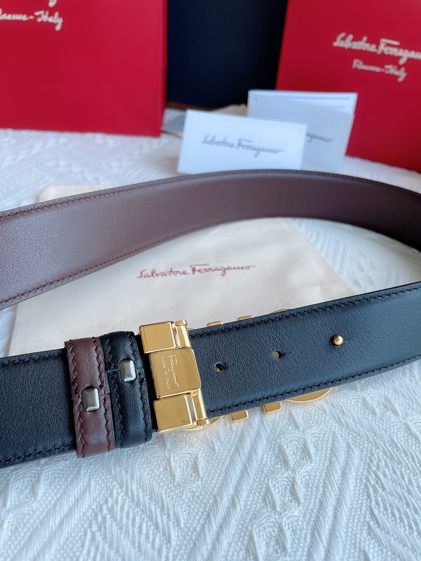 Salvatore Ferragamo Men's Gancini Reversible Leather Belt - Brown and Black with Gold-Tone Buckle