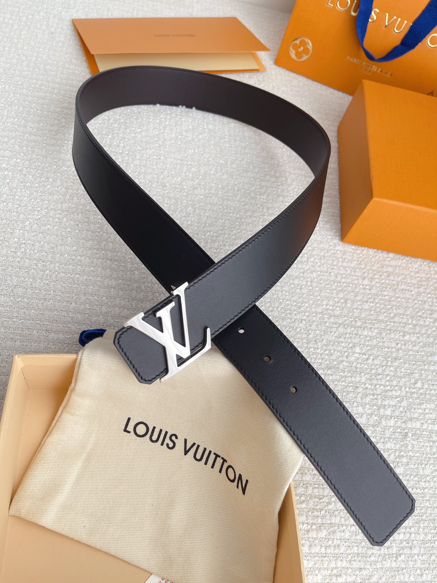 Louis Vuitton LV Initiales 40mm Belt - Black Leather with Silver Buckle, Men's Luxury Accessory
