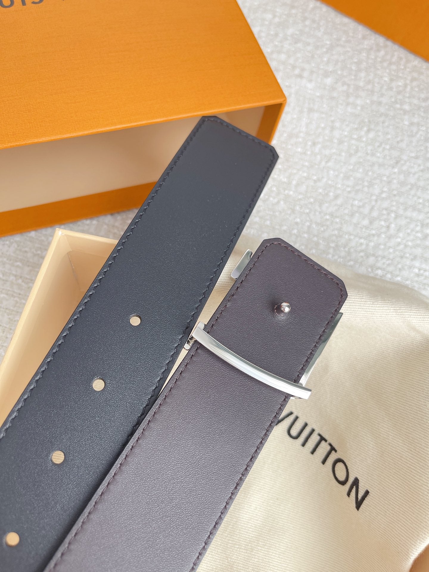 Louis Vuitton LV Initiales 40mm Belt - Black Leather with Silver Buckle, Men's Luxury Accessory