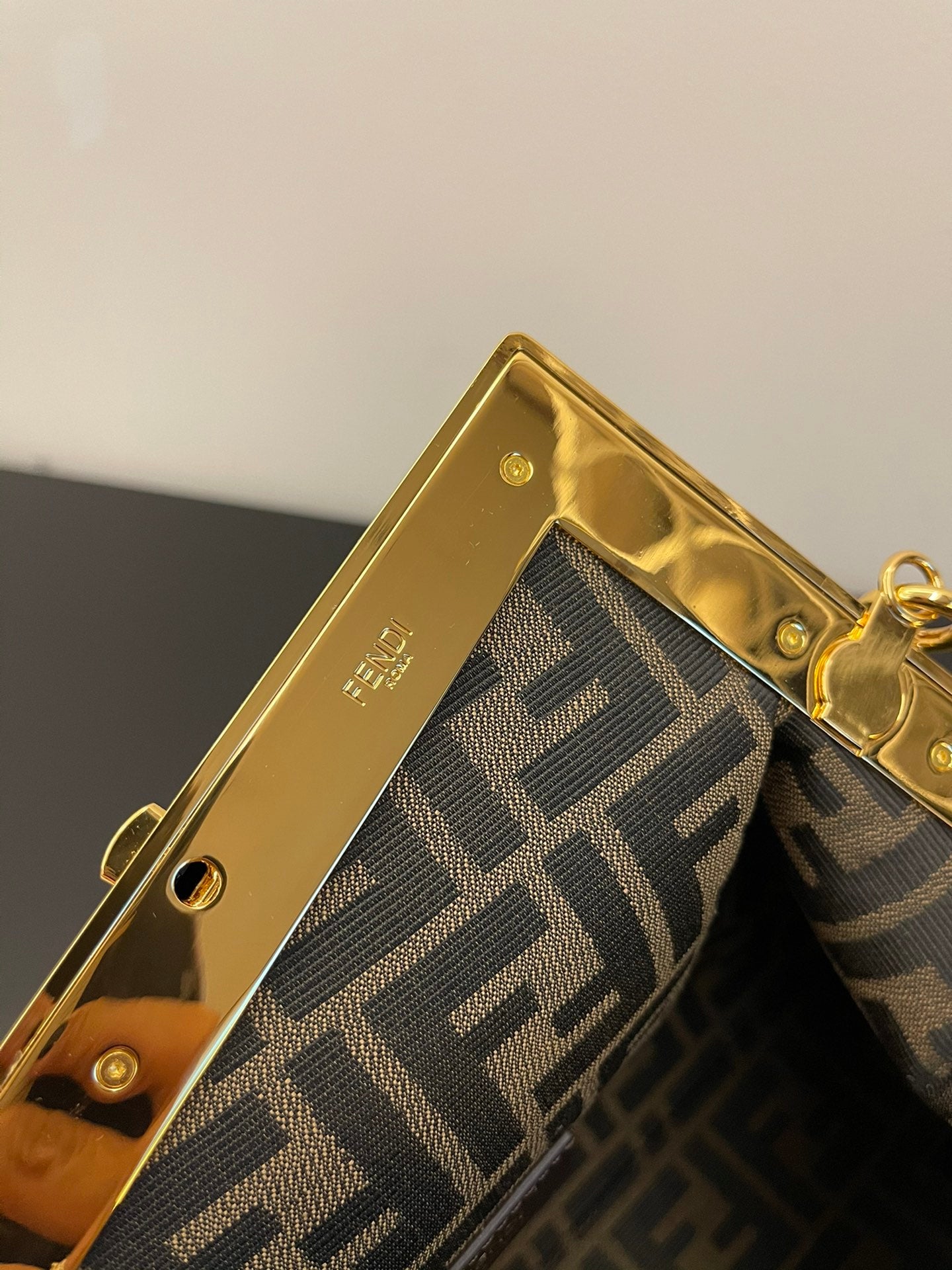 Women's Olive Green Frame Clutch Crossbody Bag - Elegant Evening Handbag