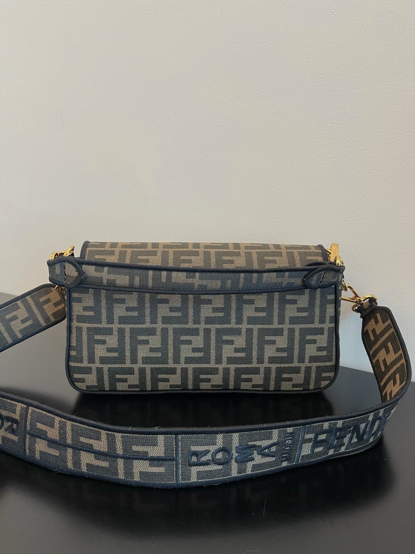 Fendi Baguette FF Monogram Canvas Shoulder Bag - Brown/Black