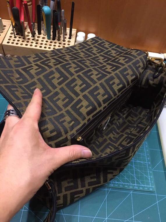 Vintage Fendi Zucca Monogram Canvas Baguette Shoulder Bag - Brown/Black