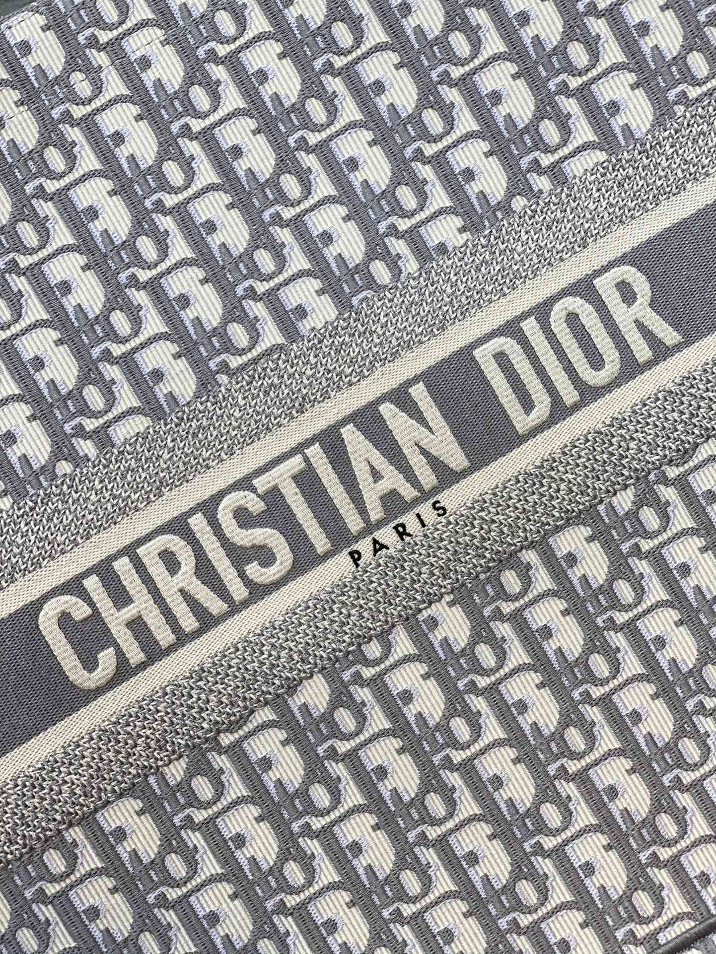 Christian Dior Large Book Tote Grey Dior Oblique Embroidery