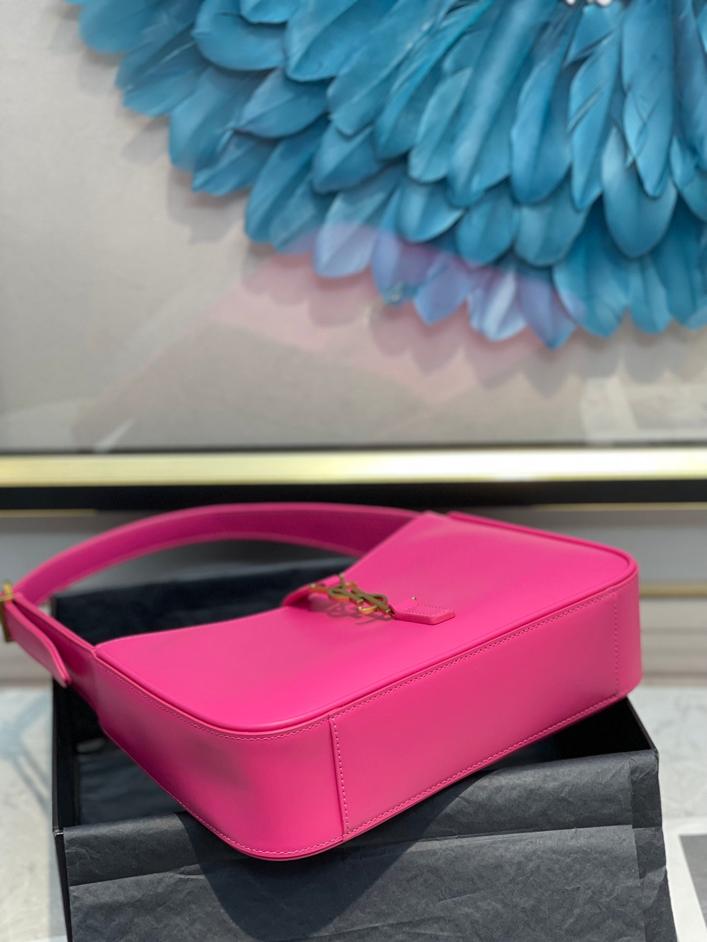 Saint Laurent Le 5 à 7 Leather Hobo Bag - Fuchsia Pink with Gold Hardware