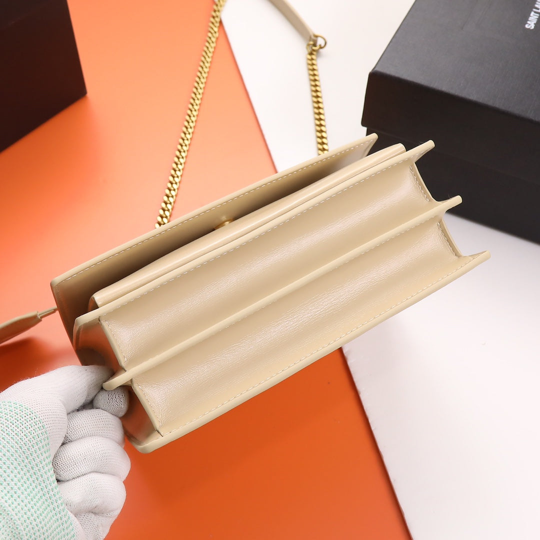 Saint Laurent Sunset Medium Chain Bag in Beige Leather with Gold Hardware