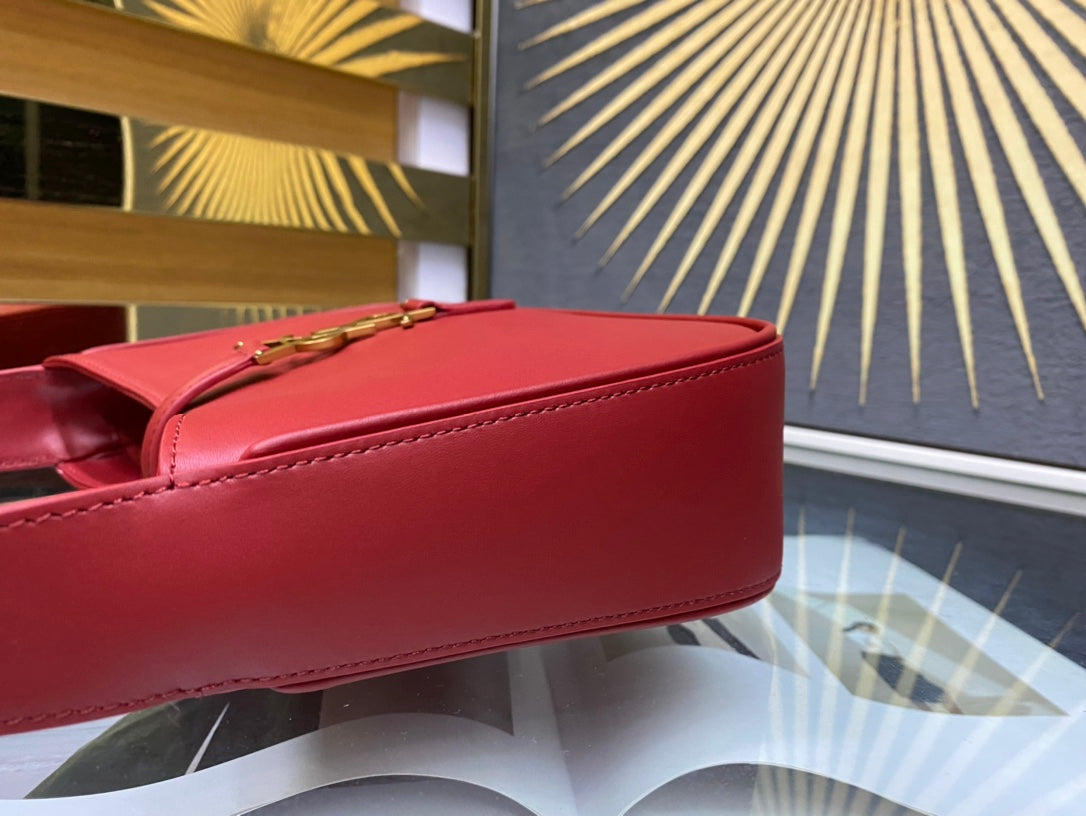 Saint Laurent Le 5 à 7 Small Shoulder Bag in Red Leather