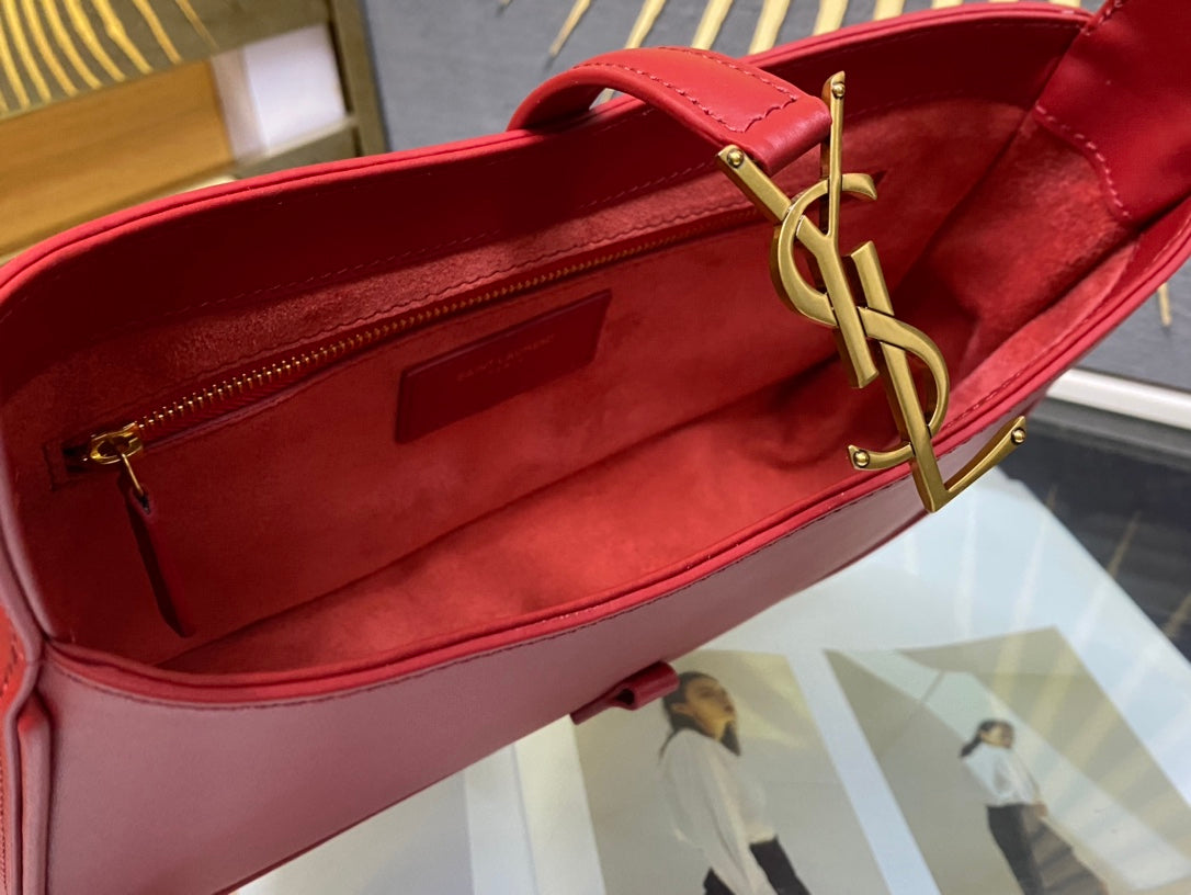 Saint Laurent Le 5 à 7 Small Shoulder Bag in Red Leather