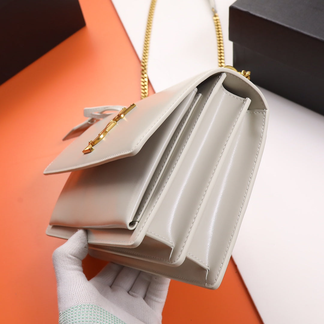 Saint Laurent Sunset Medium Shoulder Bag in Smooth Leather - White