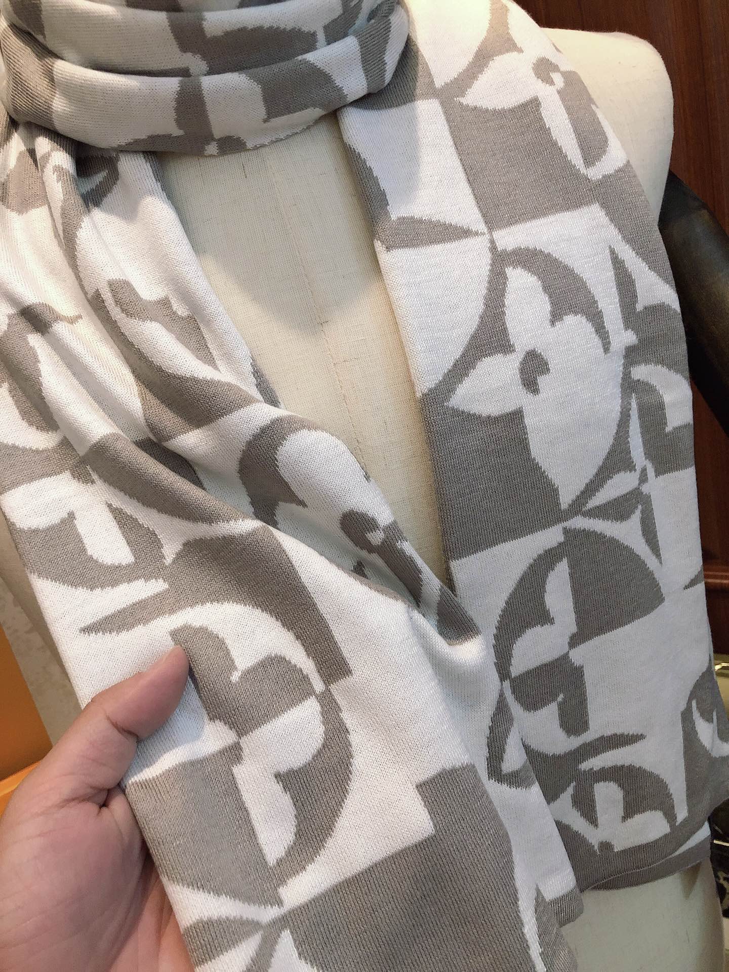 Louis Vuitton Monogram Giant Scarf - Grey and White Luxury Knit Winter Wrap