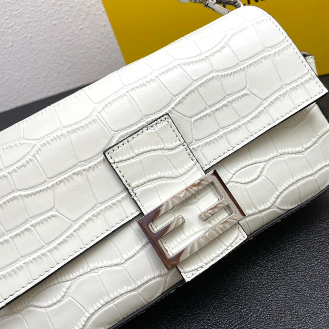 Fendi White Textured Leather Baguette Bag with Silver Hardware