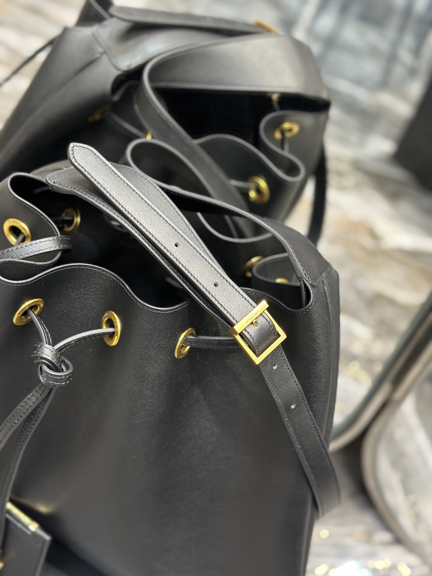 Saint Laurent Leather Drawstring Bucket Bag with Detachable Pouch - Black