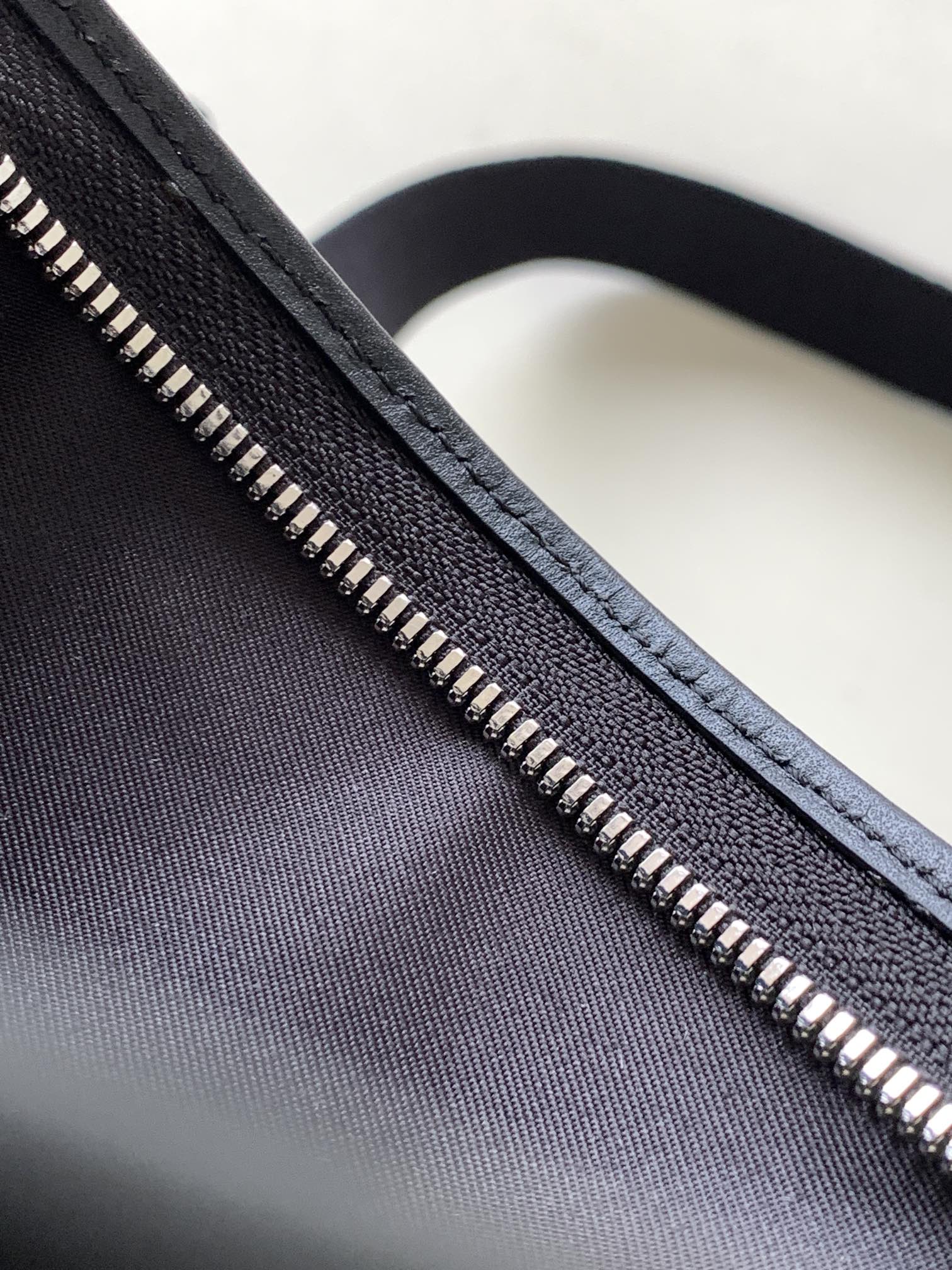Louis Vuitton Monogram Eclipse Trunk Messenger Bag - Black/Grey Canvas