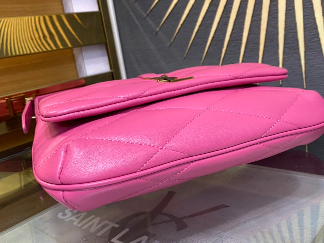 Saint Laurent Le 5 à 7 Soft Hobo Bag in Quilted Pink Leather