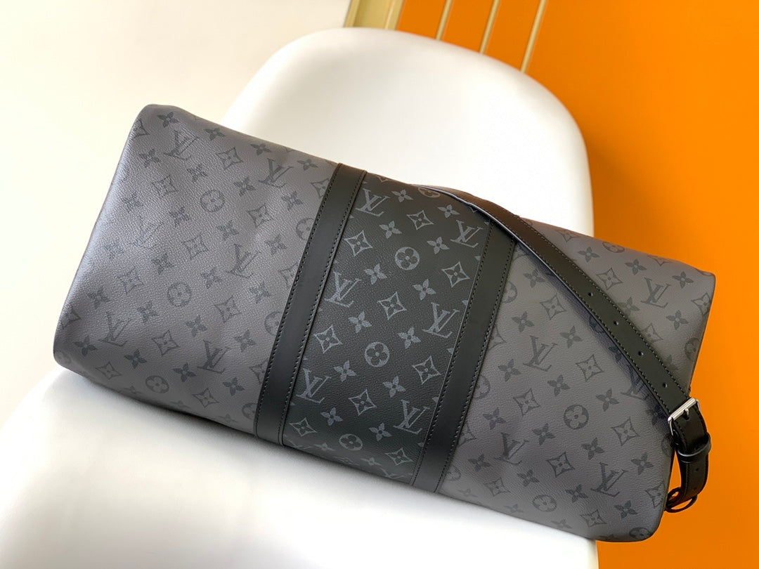 Louis Vuitton Keepall Bandoulière 50 Monogram Eclipse Canvas Travel Bag