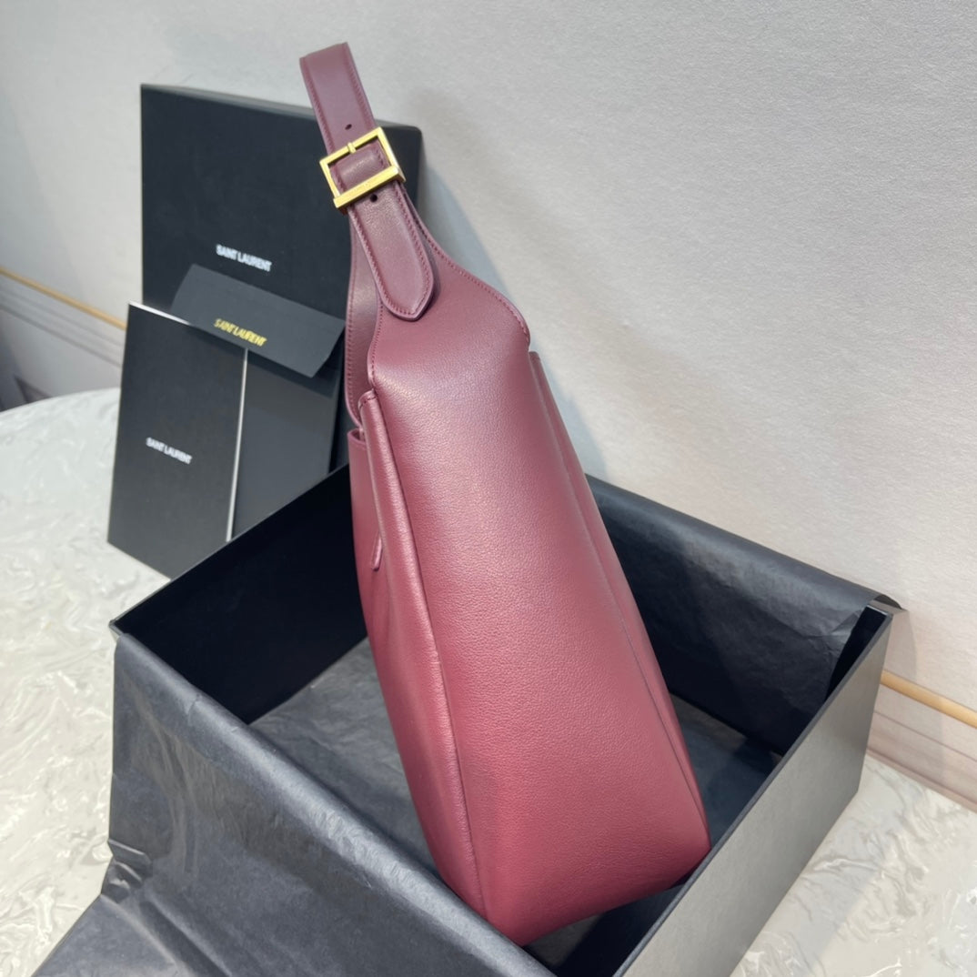 Saint Laurent Small 5 à 7 Hobo Bag in Burgundy Smooth Leather