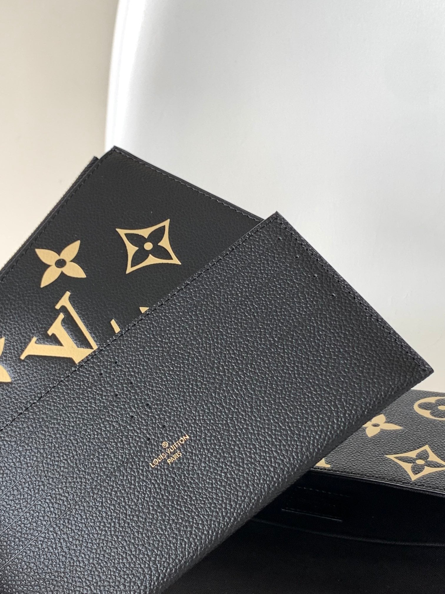 Louis Vuitton Félicie Pochette Monogram Empreinte Leather Chain Wallet - Black & Gold