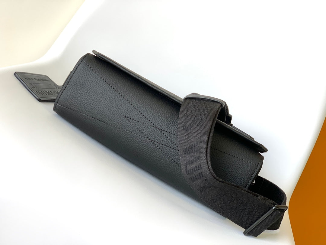 Louis Vuitton Men's Black Leather Messenger Bag - Adjustable Logo Crossbody Strap