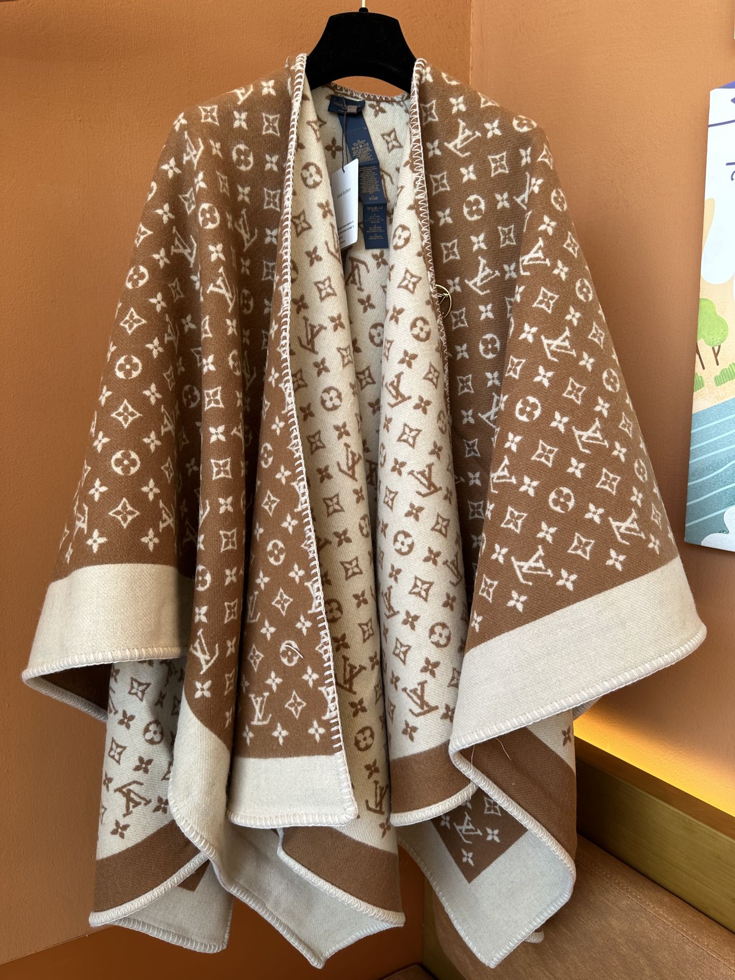 Louis Vuitton Monogram Classic Blanket - Brown and Beige Luxury Wool Cashmere Blend Throw