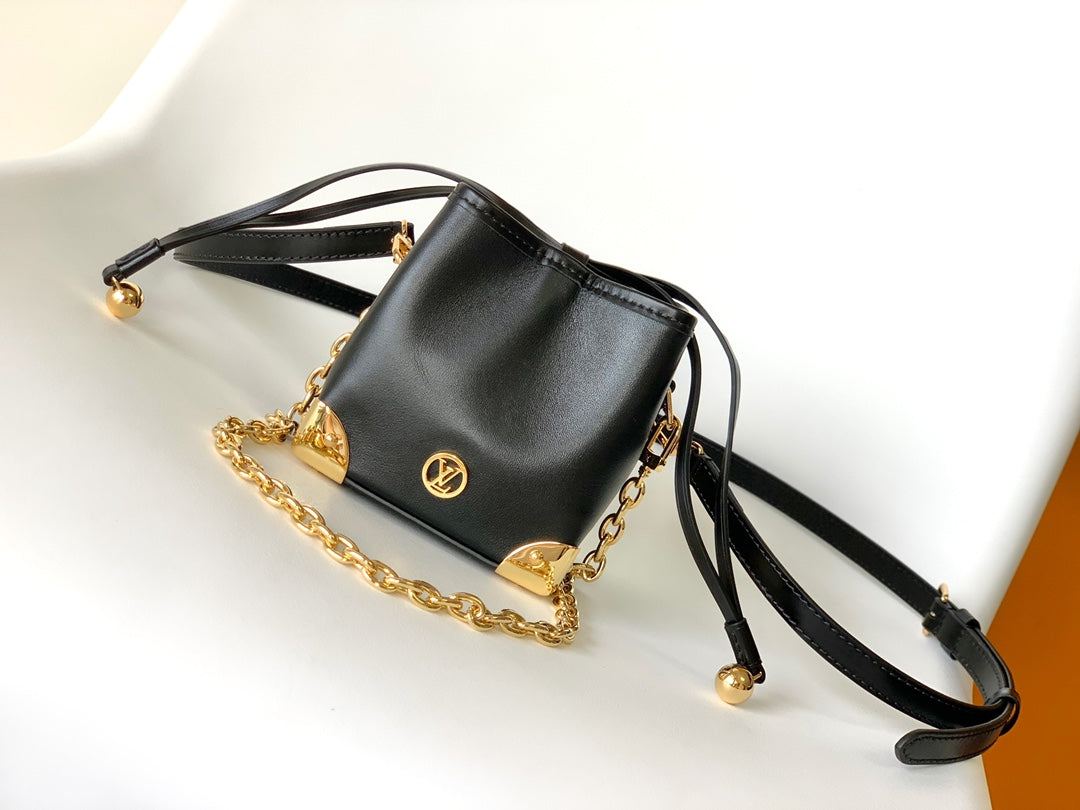 Louis Vuitton Black Leather Bucket Handbag with Gold-Tone Hardware &amp; Chain
