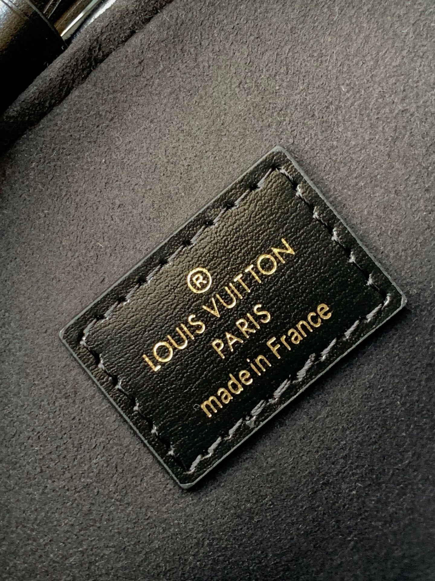 Louis Vuitton Black Leather Bucket Handbag with Gold-Tone Hardware &amp; Chain