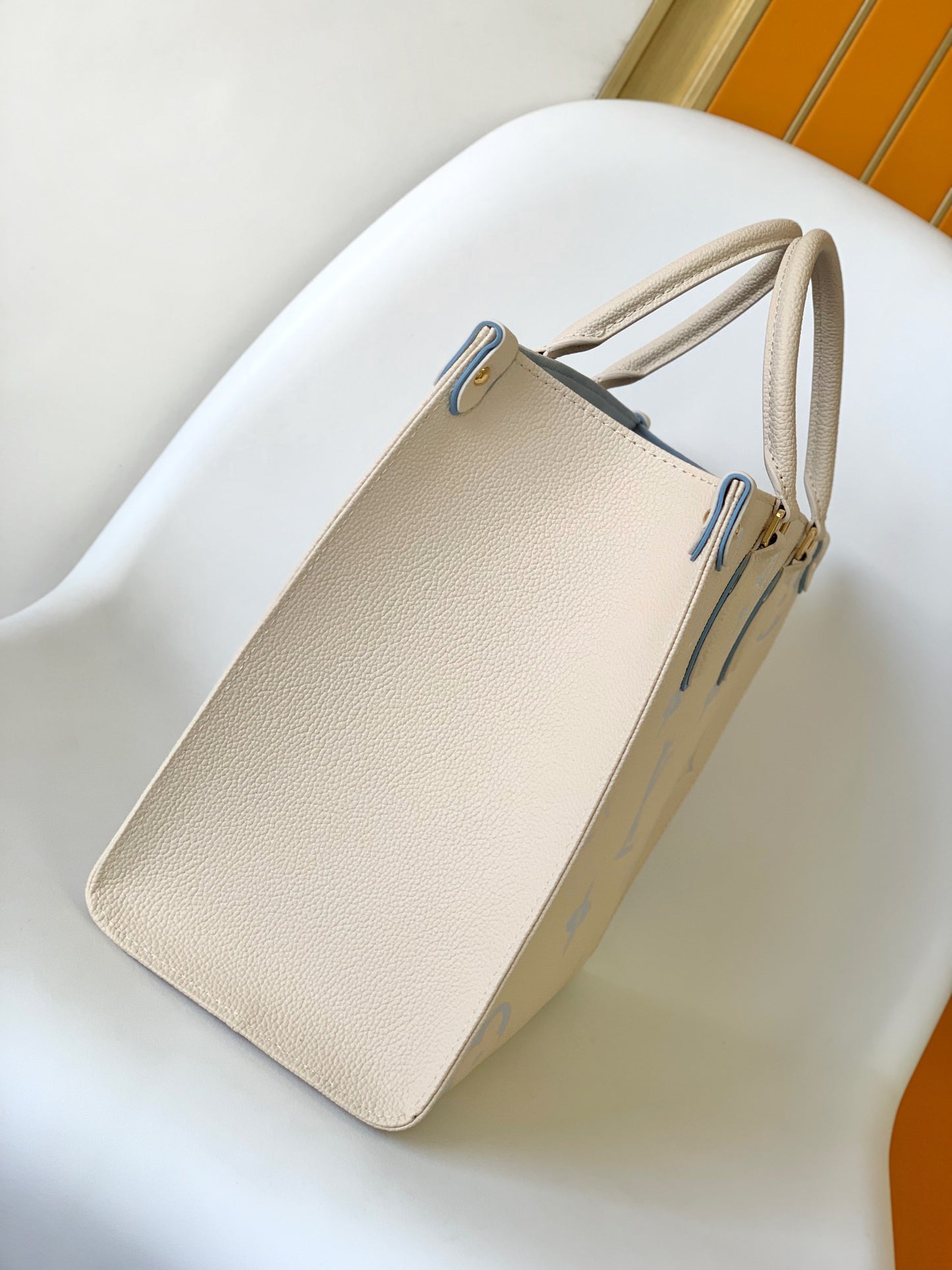 Louis Vuitton OnTheGo MM Monogram Empreinte Leather Tote Bag - Cream/Blue