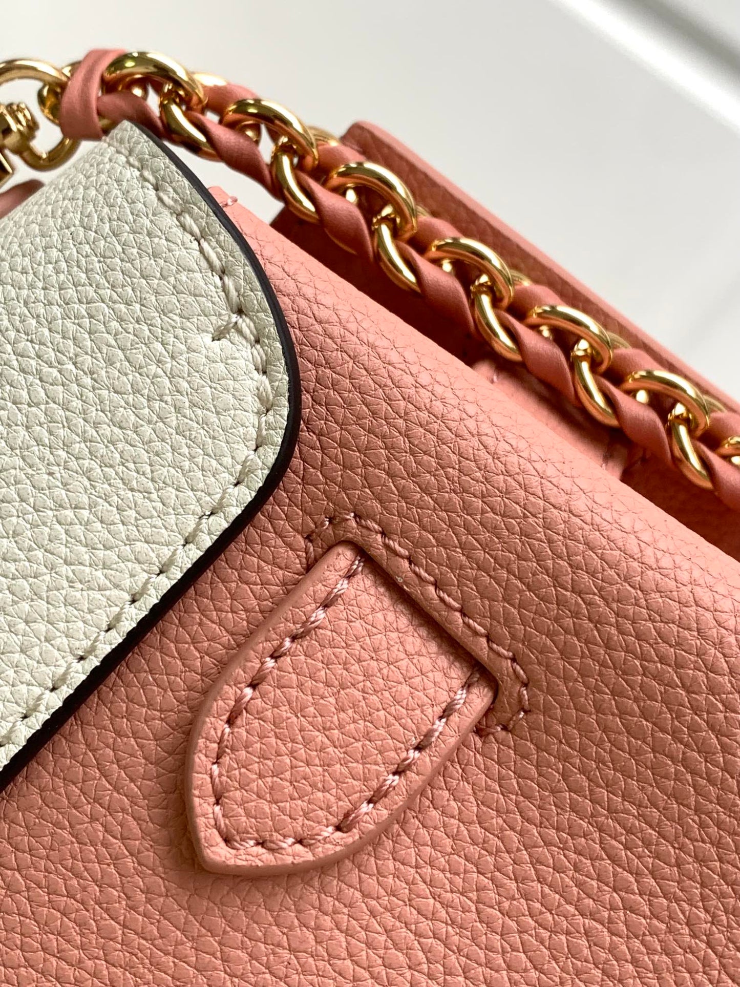 Louis Vuitton Capucines BB Bicolor Taurillon Leather Handbag - Pink and Cream