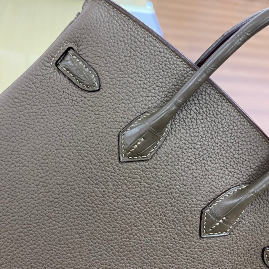Luxury Two-Tone Crocodile Texture Leather Handbag - Brown &amp; Beige Top Handle Bag