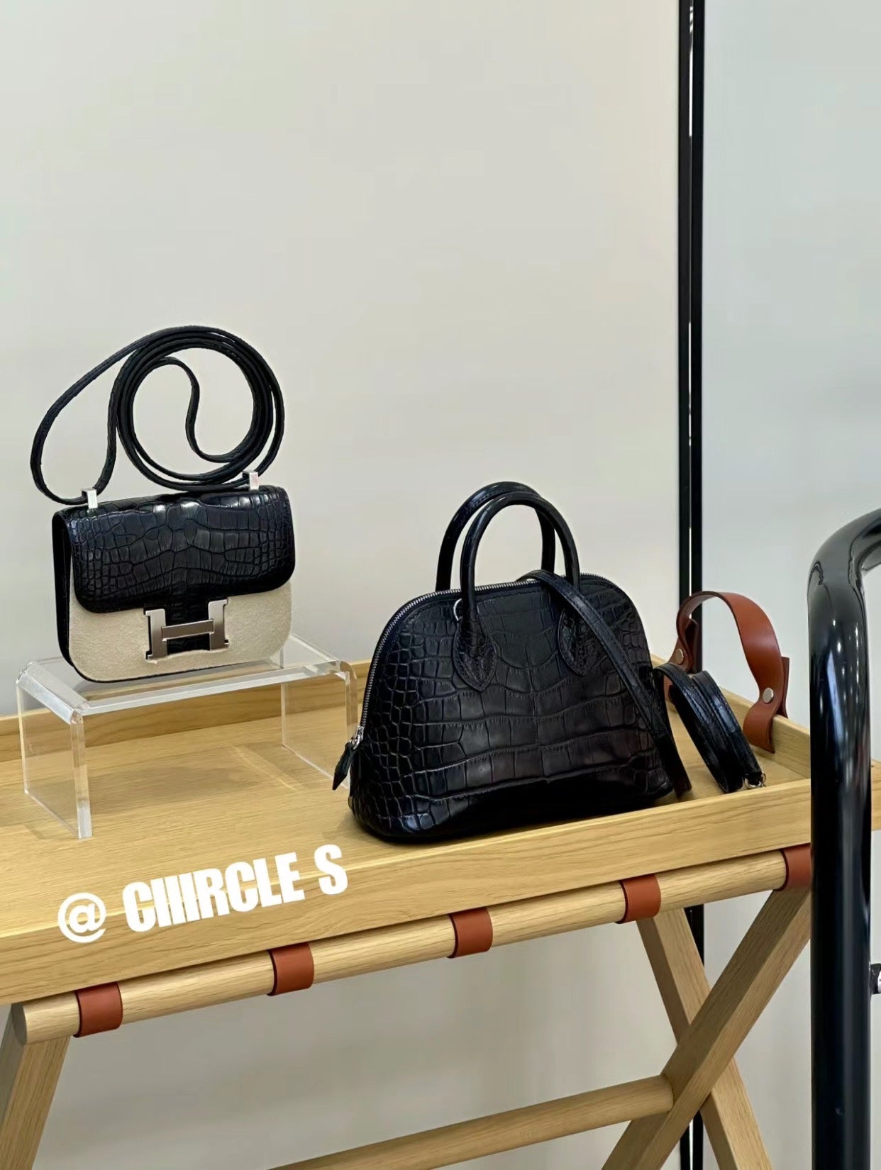 Luxury Vintage Black Crocodile Embossed Handbag Set - Flap &amp; Dome Silhouettes
