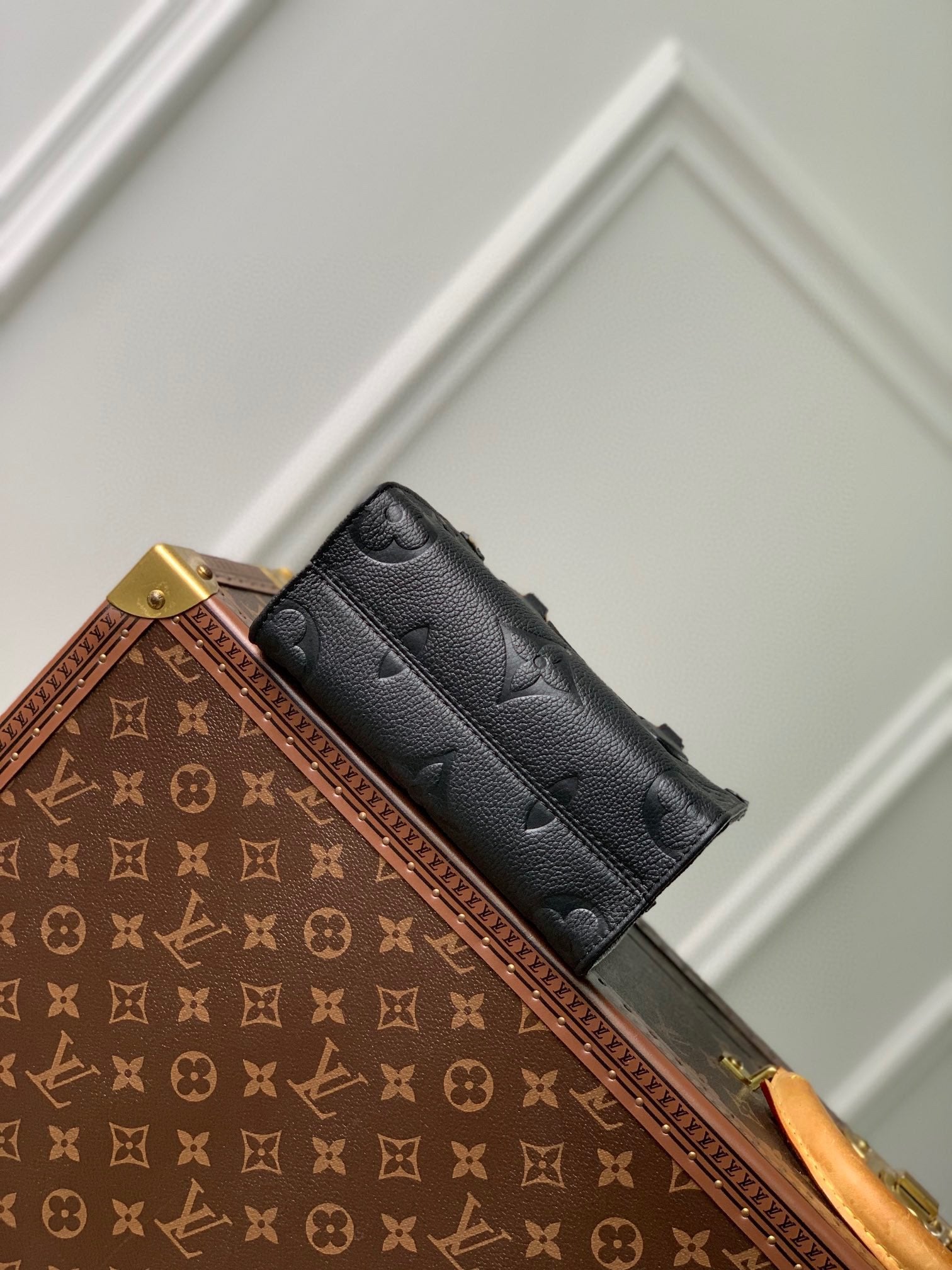 Louis Vuitton OnTheGo PM Monogram Empreinte Leather Handbag - Black