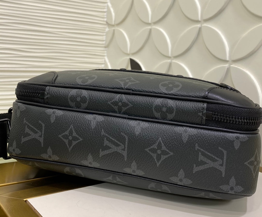 Louis Vuitton Alpha Wearable Wallet Monogram Eclipse Canvas - Black