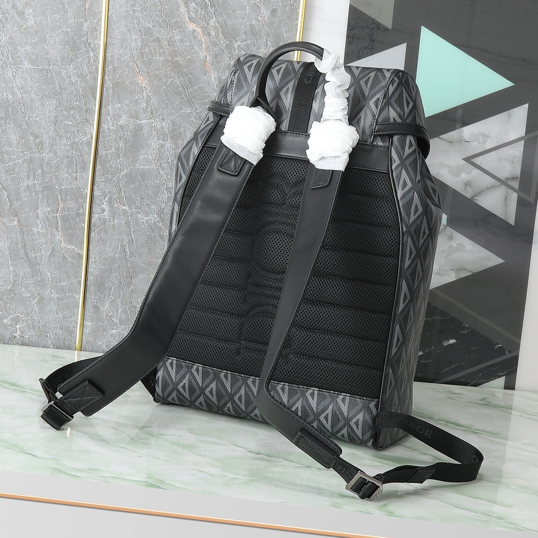 Men's Geometric Diamond Pattern Canvas Backpack - Grey Luxury Designer Style Rucksack